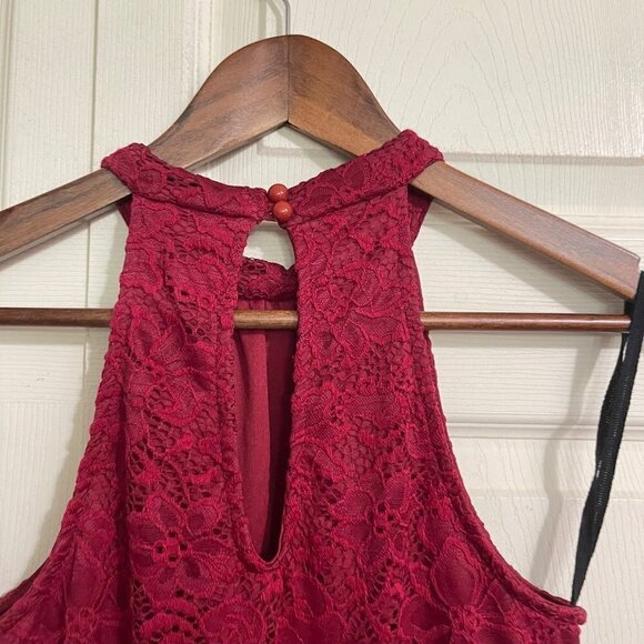 Chocolate USA Womens Red Lace Halter Keyhole Back Fit & Flare Mini Dress Medium - Picture 4 of 7